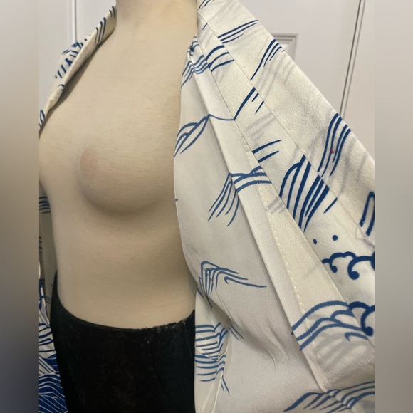 Vintage silk authentic kimono - Picture 2 of 12